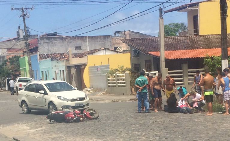 Imagem registra quarto acidente na rua Castro Alves em menos de duas semanas.